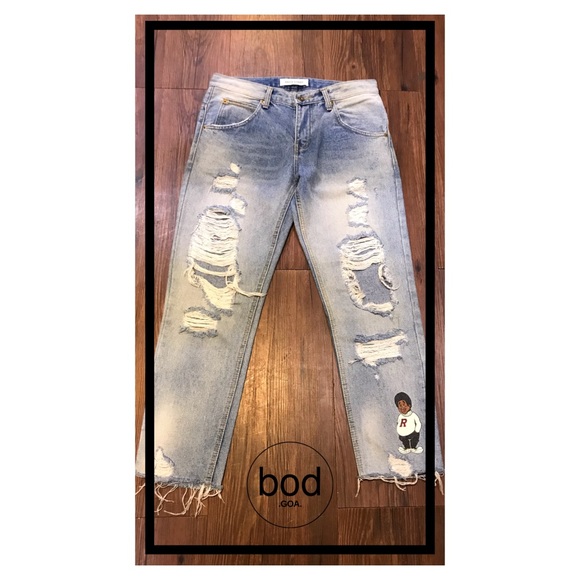 Denim - Women’s ripped Denim Jeans-New✨